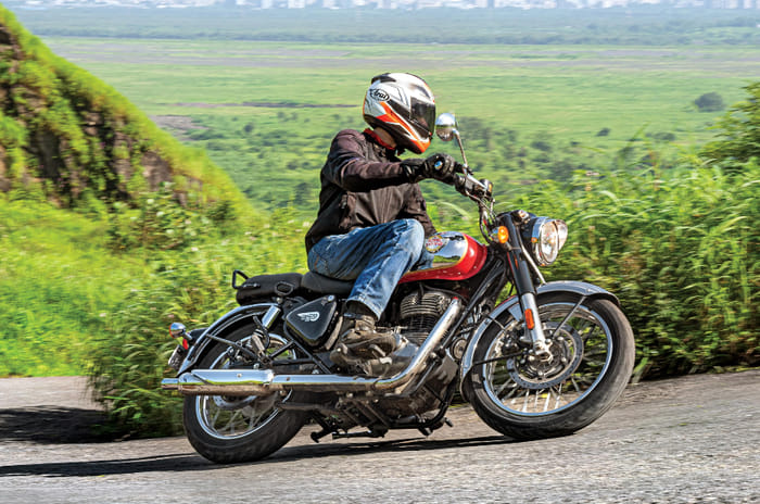 2021 Royal Enfield Classic 350 vs Honda H'ness CB350 comparison